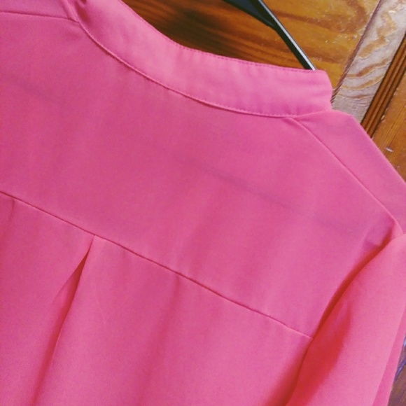 Bright pink chiffon blouse - Picture 3 of 7